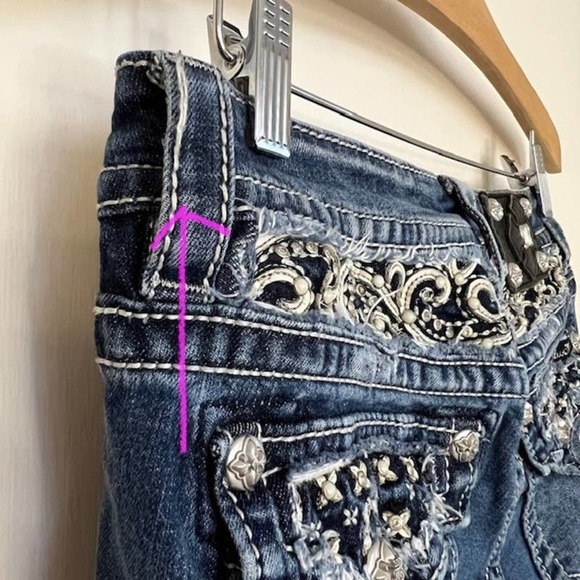 MISS ME MEDIUM WASH SLIM BOOT CUT JEANS  BUTTON TAB POCKETS SIZE 27 - Picture 8 of 10